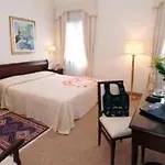 Dori Hotell