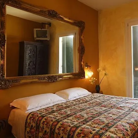 Hotel Dori 3*